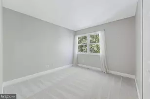 151 S Fox Rd, Sterling, VA 20164 - Photo 38