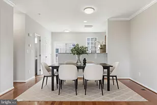 25327 Eldridge Terrace, Chantilly, VA 20152 - Photo 16