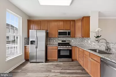 25327 Eldridge Terrace, Chantilly, VA 20152 - Photo 20