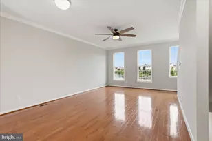 25327 Eldridge Terrace, Chantilly, VA 20152 - Photo 18