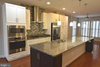 20425 Codman Drive, Ashburn, VA 20147 - Photo 2