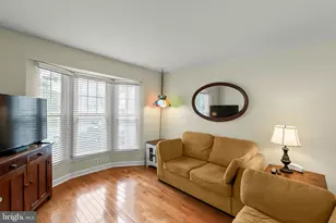 10 Fenton Wood Dr, Sterling, VA 20165 - Photo 6