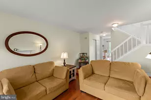 10 Fenton Wood Dr, Sterling, VA 20165 - Photo 8