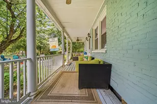 606 Edwards Ferry Rd NE, Leesburg, VA 20176 - Photo 6