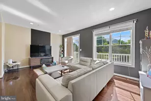 22499 Verde Gate Terrace, Brambleton, VA 20148 - Photo 10