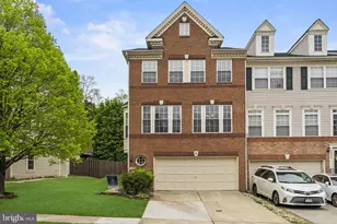 1208 NE Cambria Terrace NE, Leesburg, VA 20176 - Photo 2