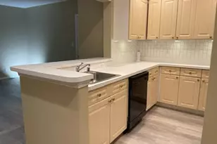 20283 Beechwood Terrace, Ashburn, VA 20147 - Photo 10