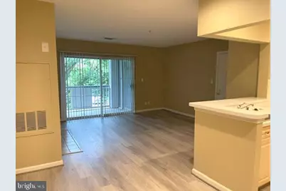 20283 Beechwood Terrace #201, Ashburn, VA 20147 - Photo 8