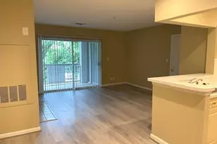 20283 Beechwood Terrace, Ashburn, VA 20147 - Photo 8