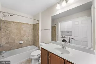 42703 Tunstall Terrace, Ashburn, VA 20147 - Photo 34