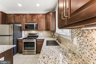 42703 Tunstall Terrace, Ashburn, VA 20147 - Photo 18