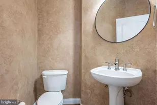 20262 Kiawah Island Dr, Ashburn, VA 20147 - Photo 6
