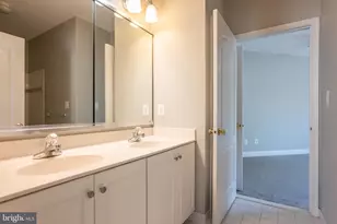 20262 Kiawah Island Dr, Ashburn, VA 20147 - Photo 32