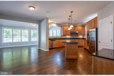 20262 Kiawah Island Drive, Ashburn, VA 20147 - Photo 10