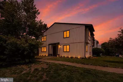 749 Sugarland Run Drive, Sterling, VA 20164 - Photo 2