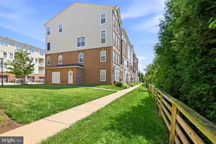 43487 Town Gate Square, Chantilly, VA 20152 - Photo 48