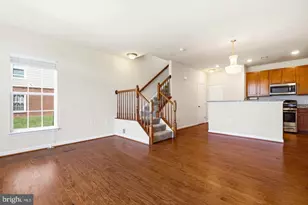 43487 Town Gate Square, Chantilly, VA 20152 - Photo 10