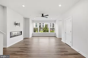 43732 Transit Sq, Ashburn, VA 20147 - Photo 20