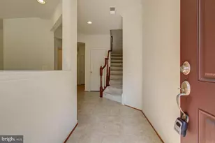 22648 Vienna Terrace, Ashburn, VA 20148 - Photo 2