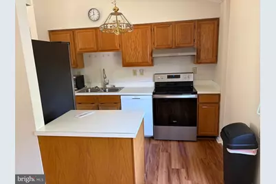 45530 Stablemates Court, Sterling, VA 20164 - Photo 6