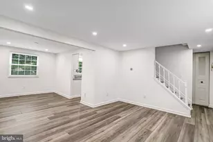 105 Appletree Dr NE, Leesburg, VA 20176 - Photo 8
