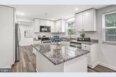 105 Appletree Drive NE, Leesburg, VA 20176 - Photo 18