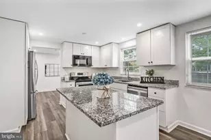 105 Appletree Dr NE, Leesburg, VA 20176 - Photo 18