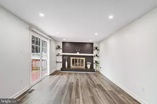 105 Appletree Dr NE, Leesburg, VA 20176 - Photo 14