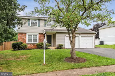 105 Appletree Drive NE, Leesburg, VA 20176 - Photo 2