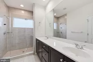42308 Rockrimmon Ter, Ashburn, VA 20148 - Photo 34