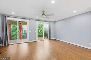 42308 Rockrimmon Ter, Ashburn, VA 20148 - Photo 8