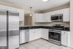 706 Vanderbilt Terrace SE, Leesburg, VA 20175 - Photo 10