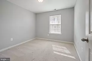 25562 Casale Terrace, Chantilly, VA 20152 - Photo 10