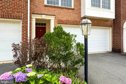 21776 Ladyslipper Square, Ashburn, VA 20147 - Photo 6