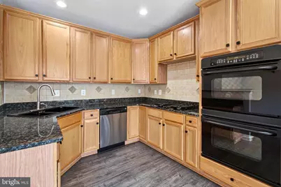 21776 Ladyslipper Square, Ashburn, VA 20147 - Photo 18