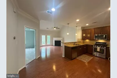 44322 McHenry Square, Ashburn, VA 20147 - Photo 8