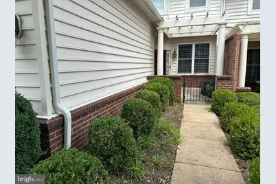 44322 McHenry Square, Ashburn, VA 20147 - Photo 2