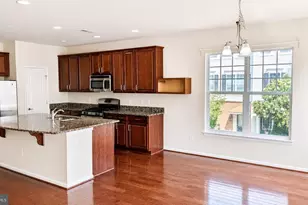 25556 Palenza Terrace, Chantilly, VA 20152 - Photo 6