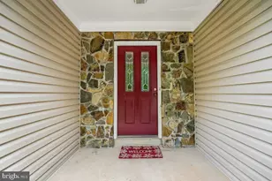 25501 Frosty Meadow Ln, Aldie, VA 20105 - Photo 4
