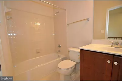 22816 Breezy Hollow Drive, Brambleton, VA 20148 - Photo 24