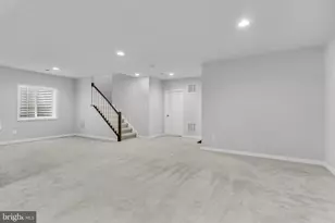 41919 Spring Air Dr, Brambleton, VA 20148 - Photo 34