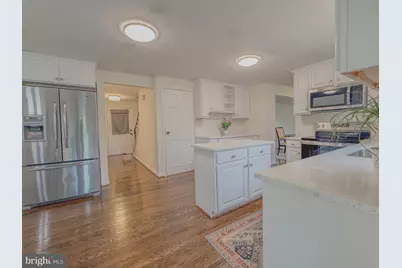 107 Appletree Drive NE, Leesburg, VA 20176 - Photo 16