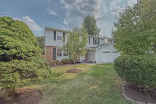 107 Appletree Dr NE, Leesburg, VA 20176 - Photo 4