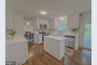 107 Appletree Drive NE, Leesburg, VA 20176 - Photo 14