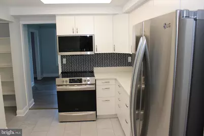 237 Greenfield Court, Sterling, VA 20164 - Photo 2