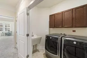 42305 Crawford Ter, Brambleton, VA 20148 - Photo 18