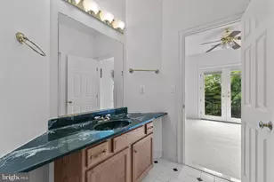 17951 Stoneleigh Dr, Round Hill, VA 20141 - Photo 100