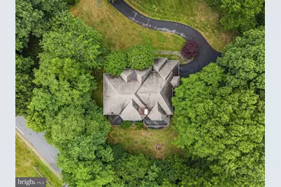 17951 Stoneleigh Drive, Round Hill, VA 20141 - Photo 8