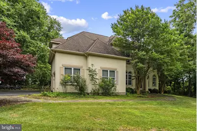 17951 Stoneleigh Drive, Round Hill, VA 20141 - Photo 16