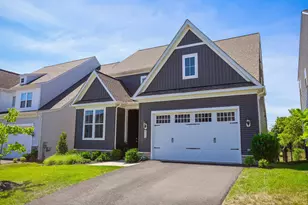 625 Lipizzan Dr SW, Leesburg, VA 20175 - Photo 2